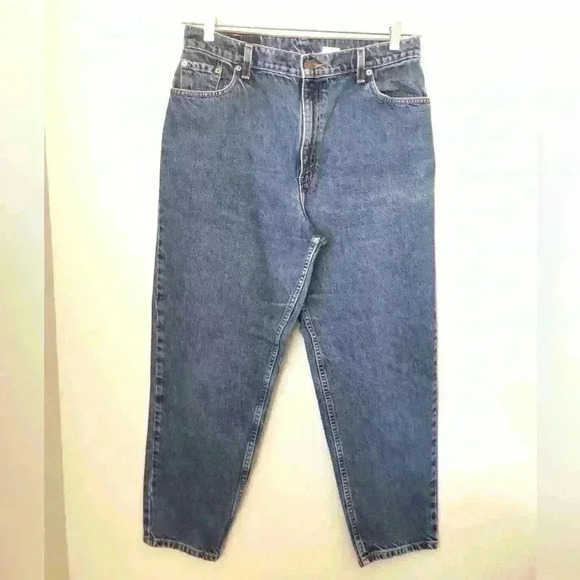 Vtg Made in USA 90s Levi's 550 Relaxed Fit Jeans Labeled 14 Reg Aprox 31x27 - Picture 2 of 10